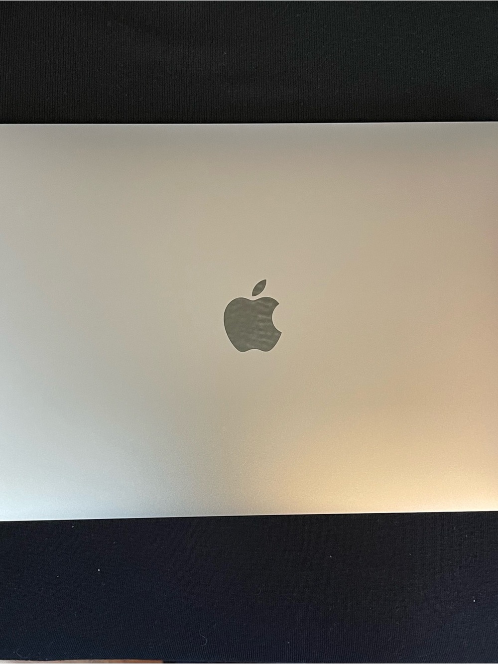 🍎Apple 13 Inch MacBook Air with Apple M1 Chip (2020)🍎